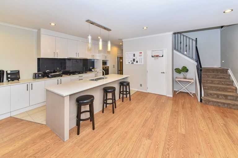 Photo of property in 49 Charlestown Drive, Flat Bush, Auckland, 2019