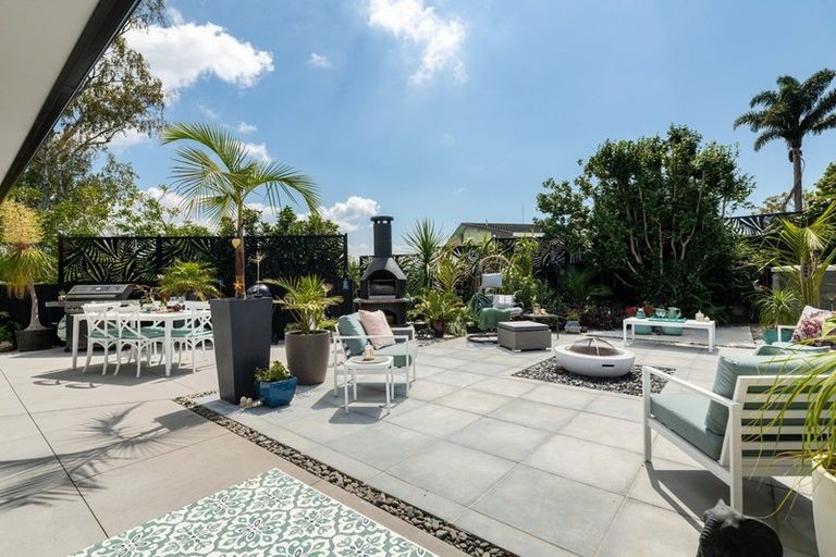 Photo of property in 267 Cambridge Road, Bethlehem, Tauranga, 3110