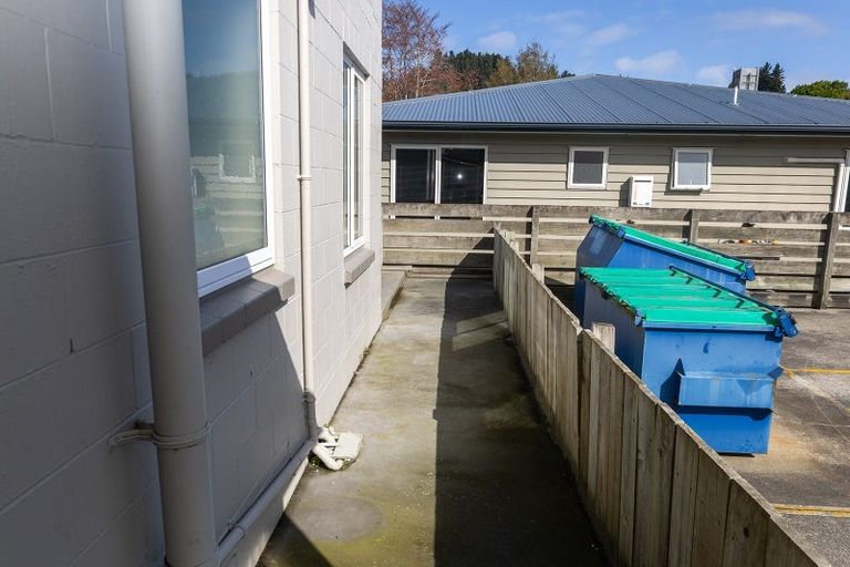 Photo of property in 214 Main South Road, Green Island, Dunedin, 9018