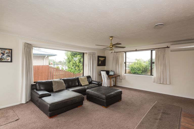 Photo of property in 11 Bainton Street, Bishopdale, Christchurch, 8053