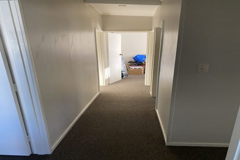 Photo of property in 2/804 Miller Street, Hastings, 4122