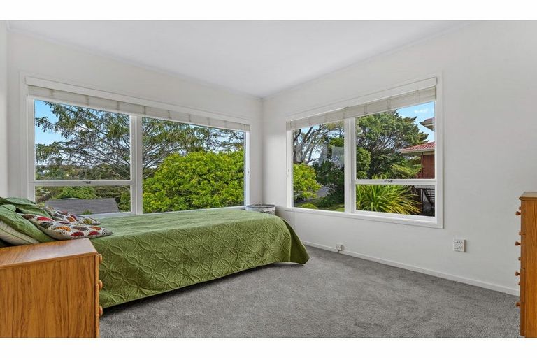 Photo of property in 81 Lynden Avenue, Hillcrest, Auckland, 0627