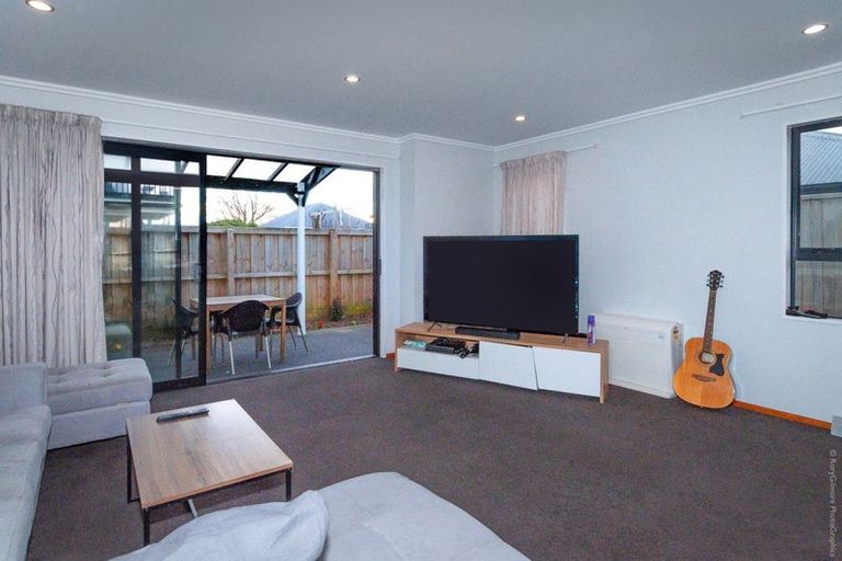 Photo of property in 2/18 Kenilworth Street, Addington, Christchurch, 8024
