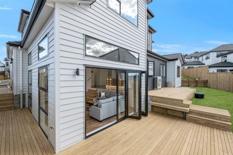 Photo of property in 9 Tiro Street, Flat Bush, Auckland, 2019