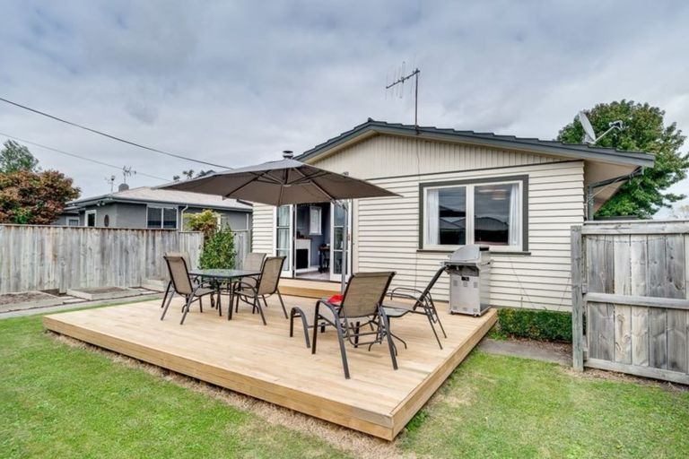 Photo of property in 221 Tudor Avenue, Mayfair, Hastings, 4122