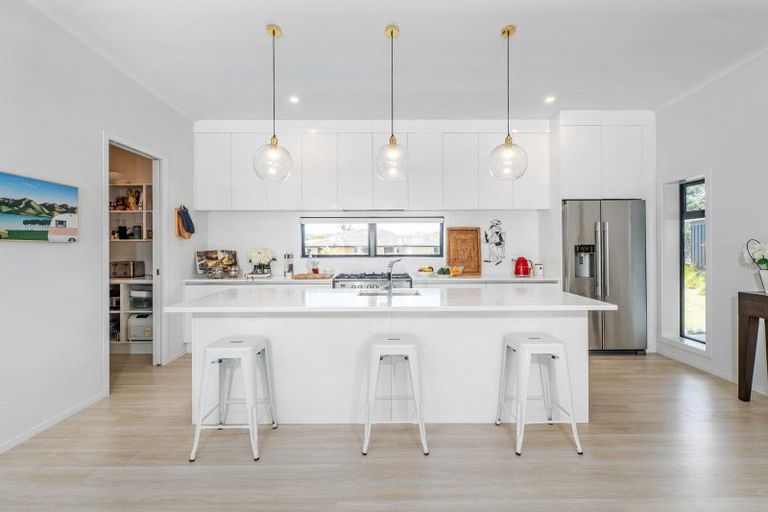 Photo of property in 111 Benjamin Place, Matarangi, Whitianga, 3592