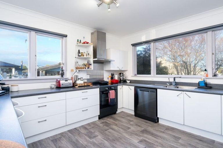 Photo of property in 490 Tay Street, Hawthorndale, Invercargill, 9810