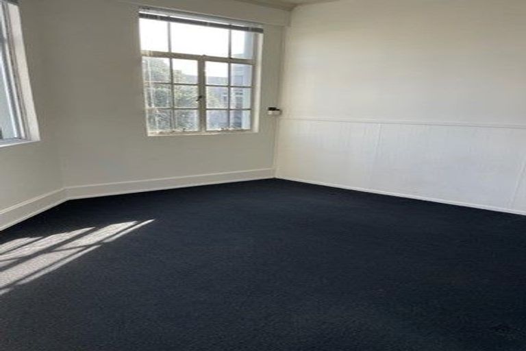 Photo of property in 43 Liardet Street, Vogeltown, Wellington, 6021