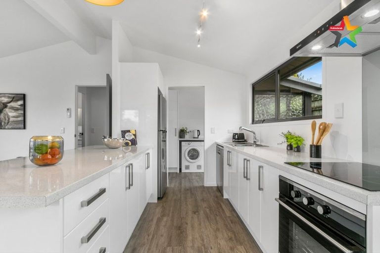 Photo of property in 13 Palm Grove, Belmont, Lower Hutt, 5010