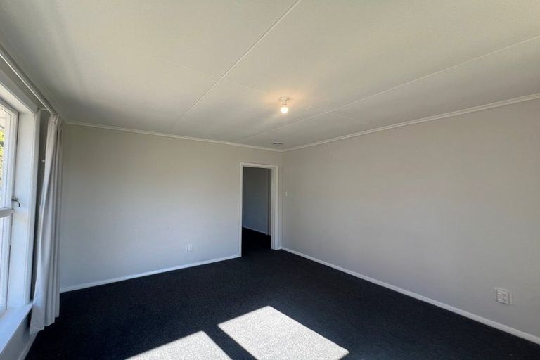 Photo of property in 20 Dunstan Street, Otaki, 5512