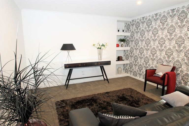 Photo of property in 60 Silverstream Drive, Mosgiel, 9024