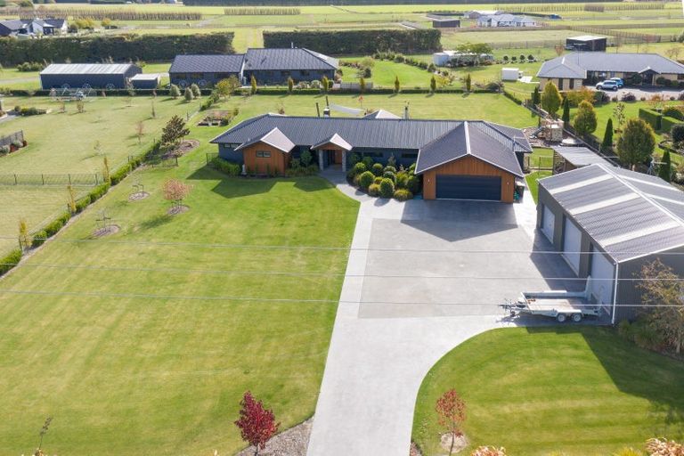 Photo of property in 136 Tarbottons Road, Tinwald, Ashburton, 7700