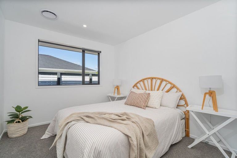 Photo of property in 18 Awatea Drive, Whitianga, 3510