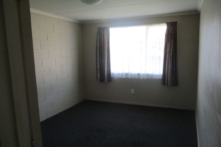 Photo of property in 83 Chelwood Street, Takaro, Palmerston North, 4412