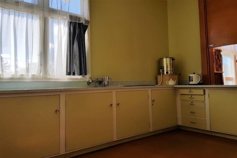 Photo of property in 8 Marine Parade, Wairoa, 4108