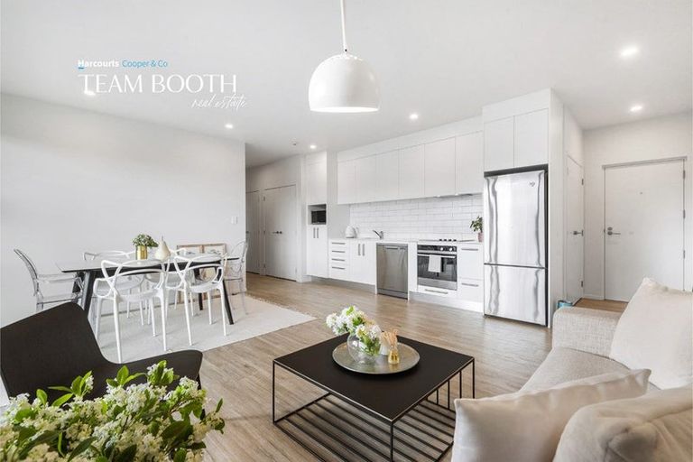 Photo of property in 102/165 Lake Road, Northcote, Auckland, 0627