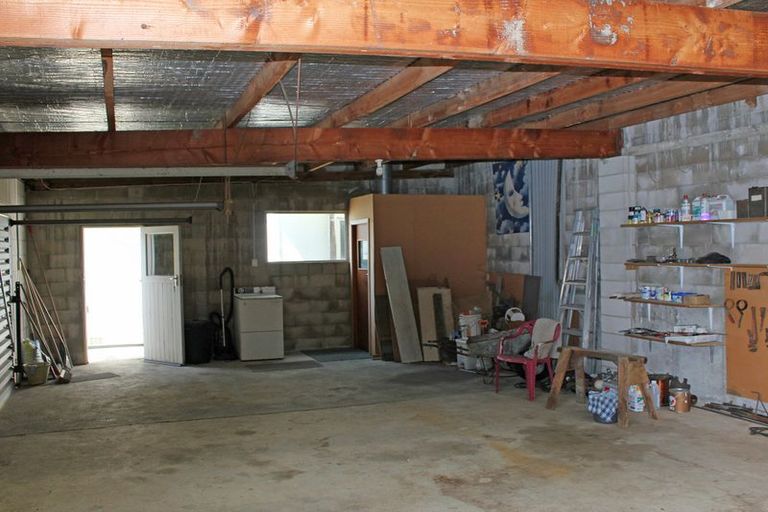 Photo of property in 36 Ure Street, South Hill, Oamaru, 9400