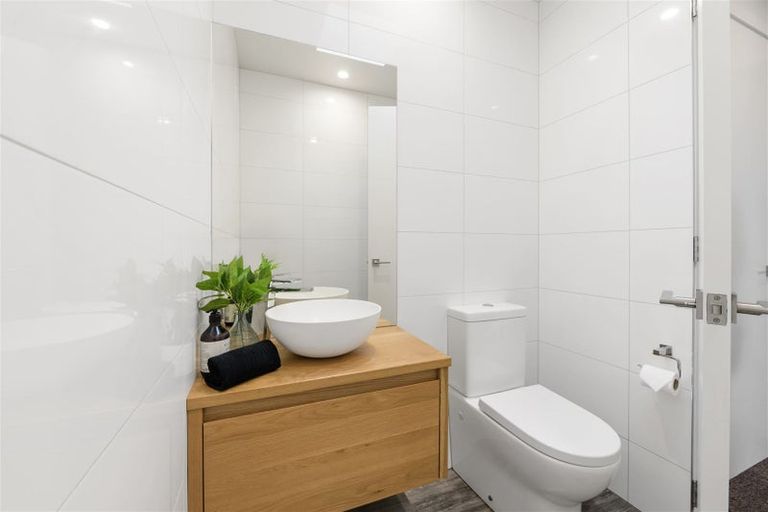 Photo of property in 2/21 Manning Street, Hamilton Central, Hamilton, 3204