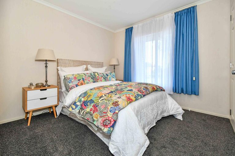 Photo of property in 17 Parkhaven Drive, Rosehill, Papakura, 2113