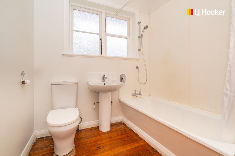 Photo of property in 17 Forresbank Avenue, Wakari, Dunedin, 9010