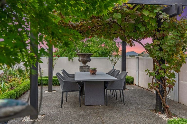 Photo of property in 35 Saint Michaels Avenue, Bethlehem, Tauranga, 3110