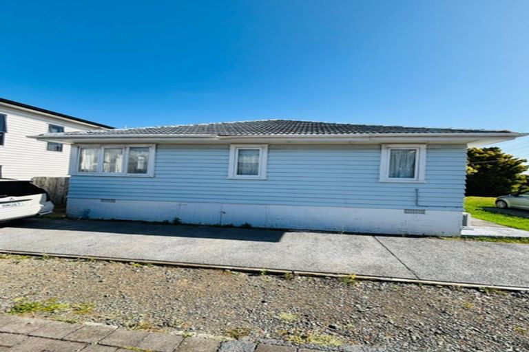 Photo of property in 47 Mckean Avenue, Manurewa, Auckland, 2102