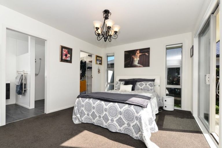 Photo of property in 10 The Rocks, Flagstaff, Hamilton, 3210