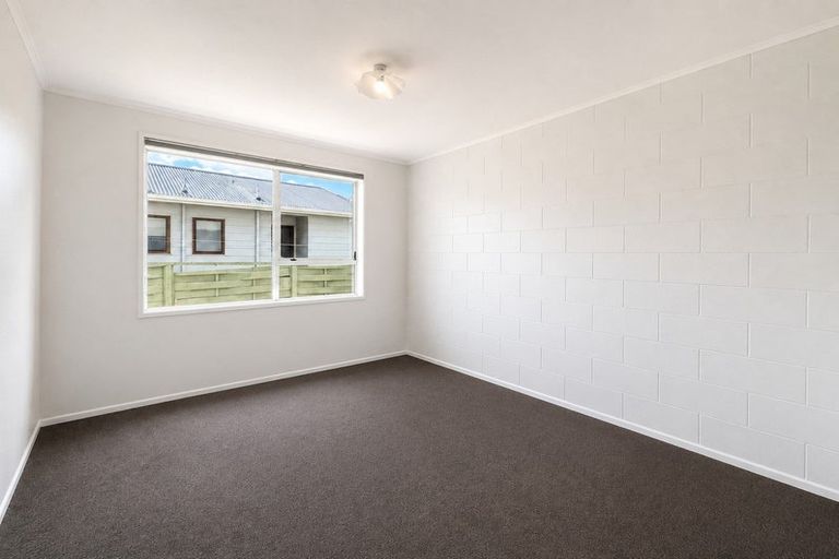 Photo of property in 46 Awamutu Grove, Waiwhetu, Lower Hutt, 5010