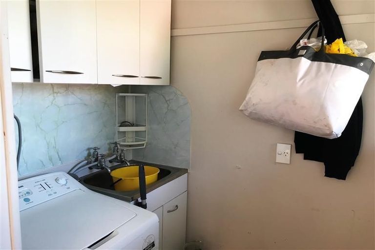 Photo of property in 24 Clayton Road, Manurewa, Auckland, 2102