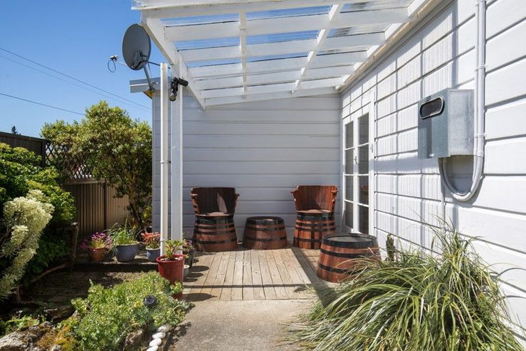 Photo of property in 1673 Teviot Road, Millers Flat, Roxburgh, 9572