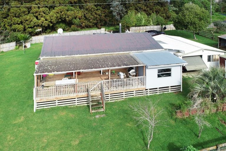 Photo of property in 5 Gilmore Road, Glenbrook, Waiuku, 2681