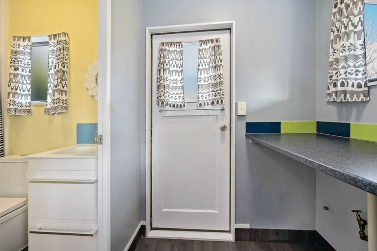 Photo of property in 43 Rota Street, Turangi, 3334