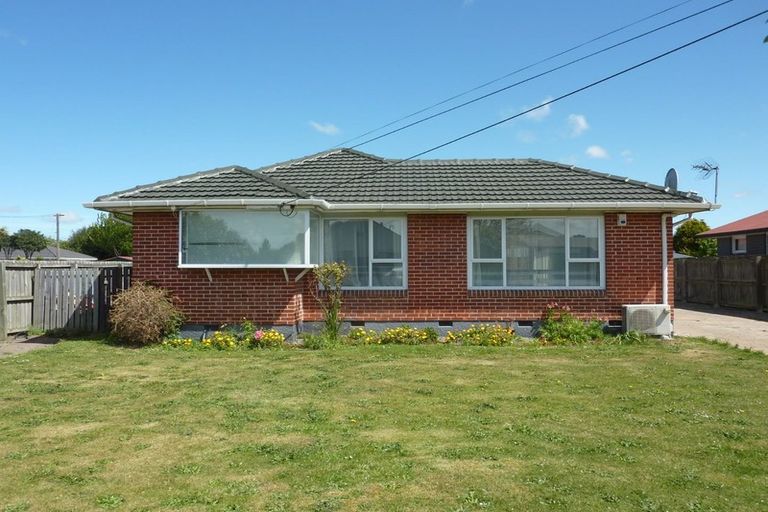 Photo of property in 90 Neill Street, Hornby, Christchurch, 8042