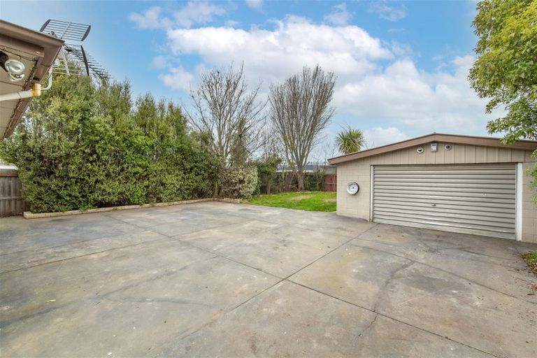 Photo of property in 17 Stretton Street, Bishopdale, Christchurch, 8053