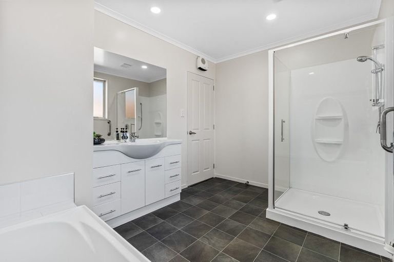 Photo of property in 10b Berwick Street, Mosgiel, 9024