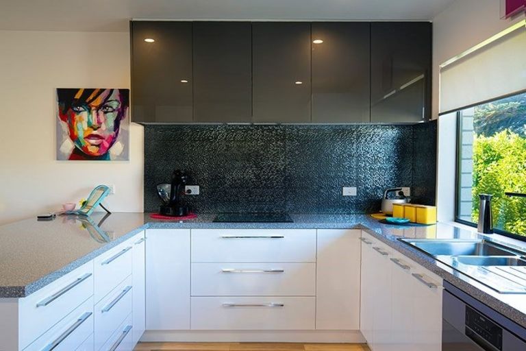 Photo of property in 3 Lonsdale Street, New Brighton, Christchurch, 8083