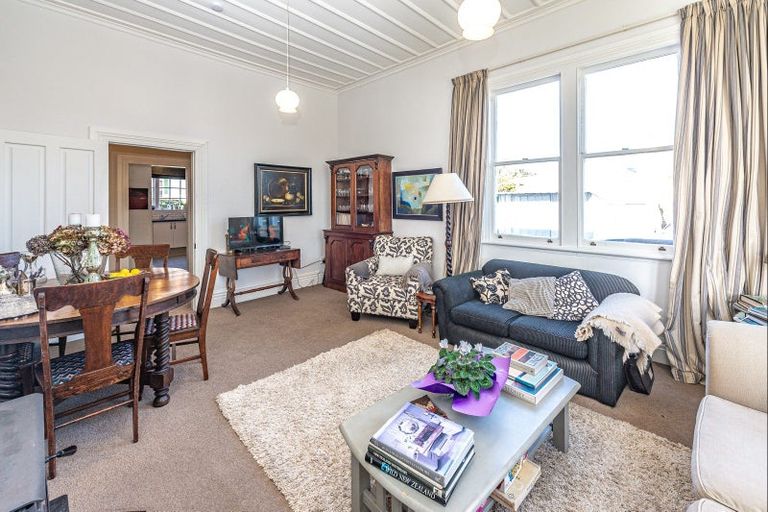 Photo of property in 66 Portal Street, Durie Hill, Whanganui, 4500