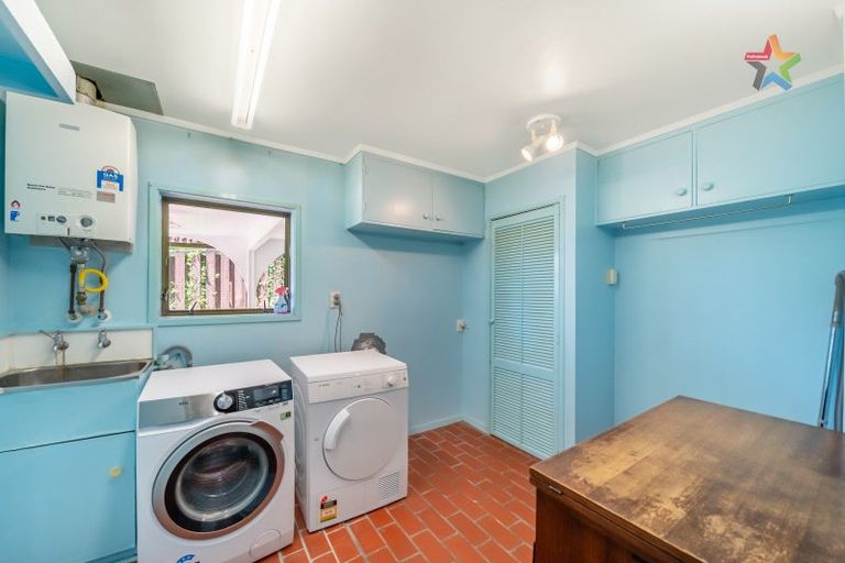 Photo of property in 38 Bosun Terrace, Whitby, Porirua, 5024