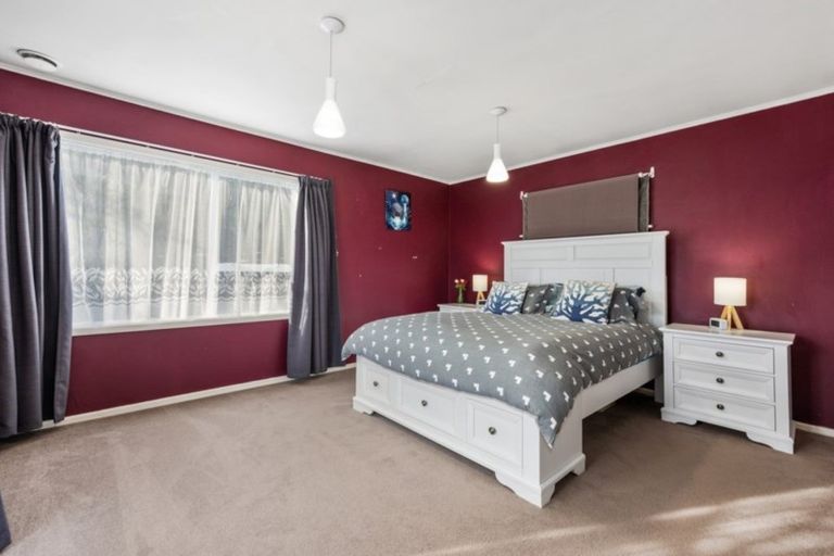 Photo of property in 64 Thomas Street, Stokes Valley, Lower Hutt, 5019