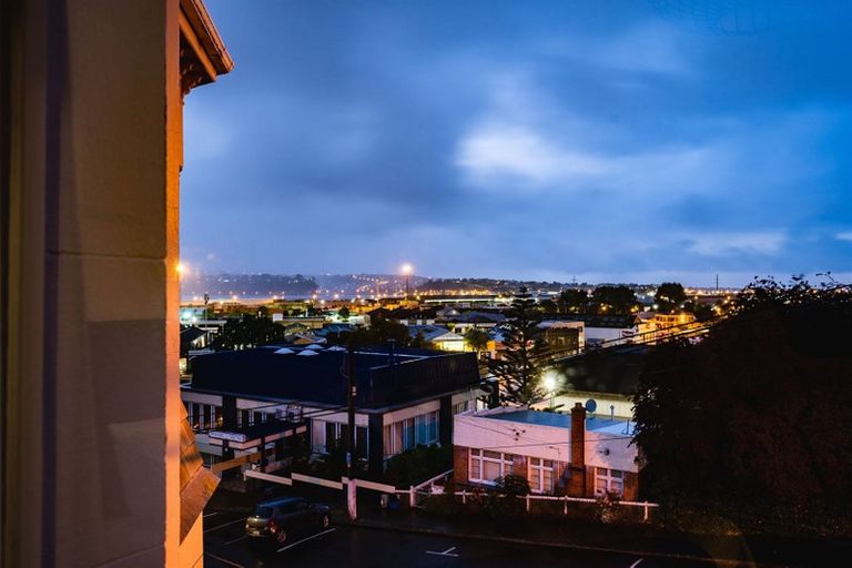 Photo of property in 50 Manor Place, Dunedin Central, Dunedin, 9016