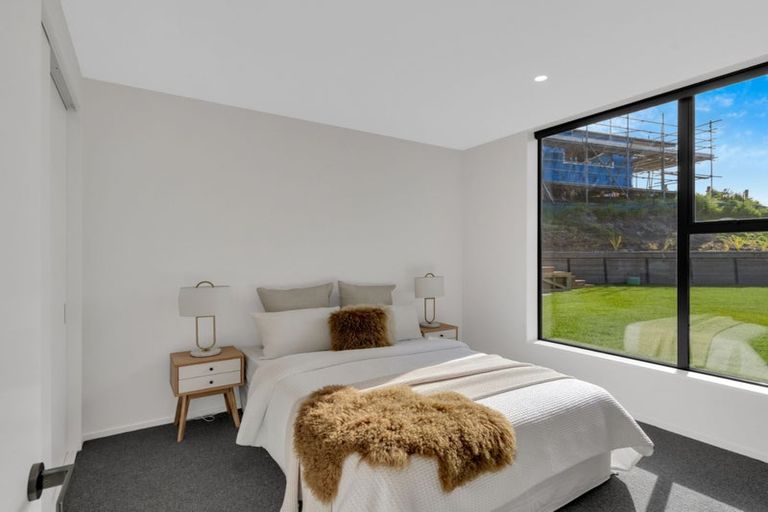 Photo of property in 13 Round Hill Rise, Cracroft, Christchurch, 8022