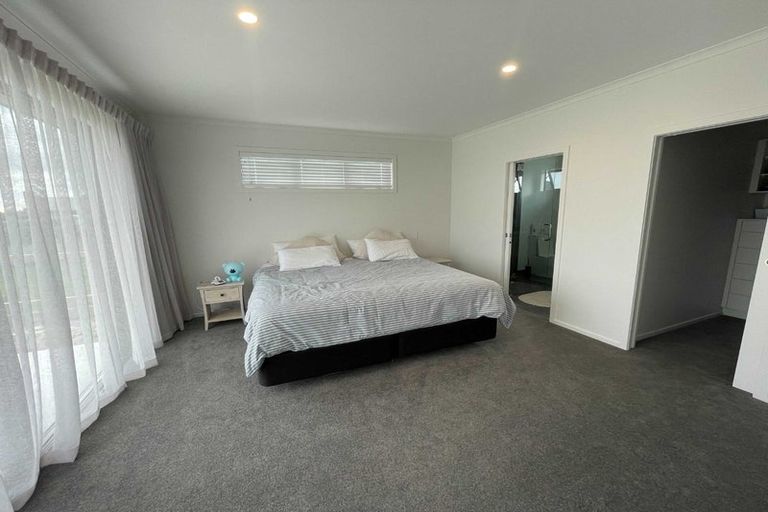 Photo of property in 4 Varsity Heights, Fitzherbert, Palmerston North, 4410