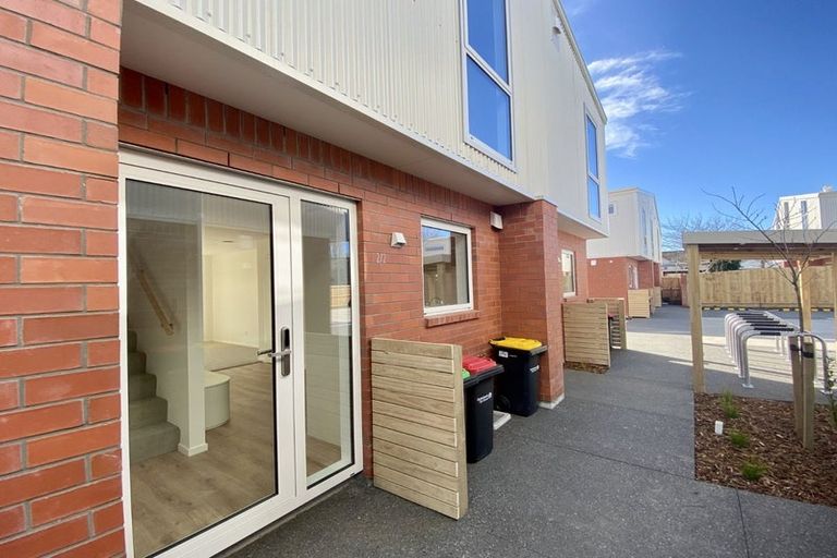 Photo of property in 2/2 Hammond Place, Spreydon, Christchurch, 8024