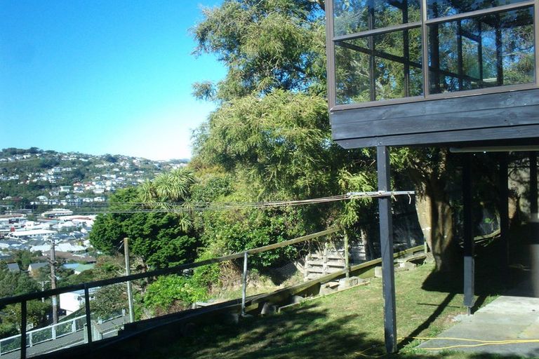 Photo of property in 100 Ironside Road, Johnsonville, Wellington, 6037