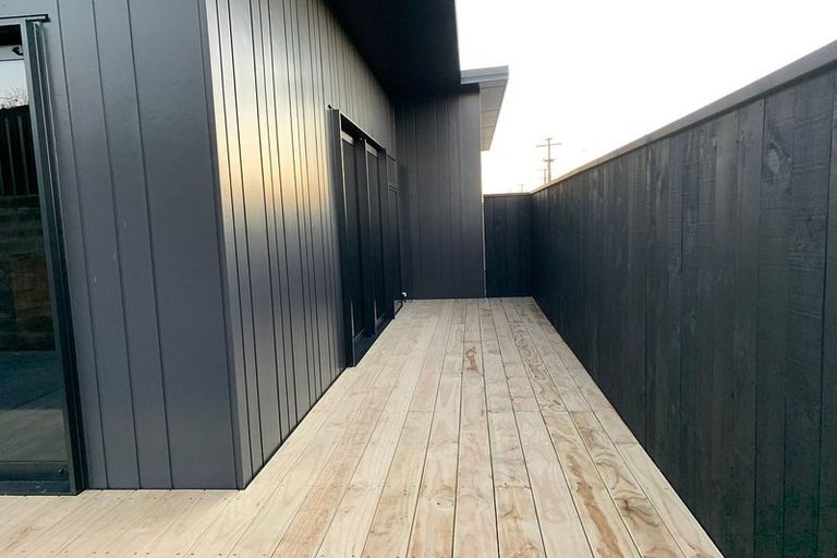 Photo of property in 9 Lyn Street, Lynmouth, New Plymouth, 4310