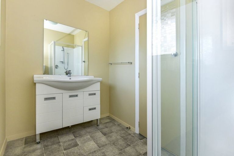 Photo of property in 27 Maces Road, Bromley, Christchurch, 8062