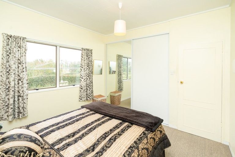 Photo of property in 105 Barrett Road, Temple View, Hamilton, 3290