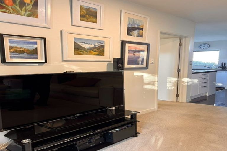 Photo of property in 2/39 Grahams Road, Ilam, Christchurch, 8041