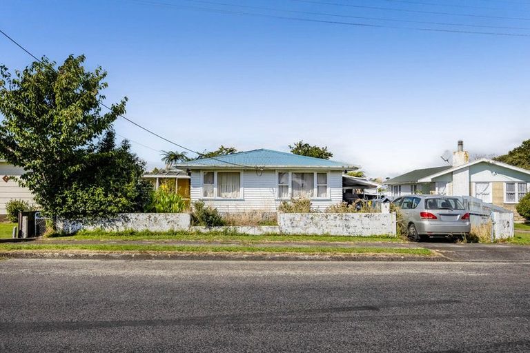 Photo of property in 6 Fitzgerald Avenue, Kaponga, Hawera, 4679
