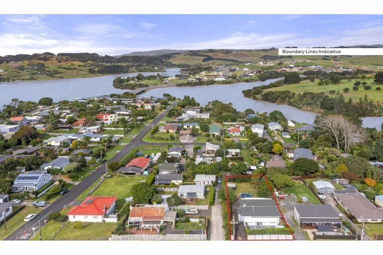 Photo of property in 70 Wainui Road, Raglan, 3225